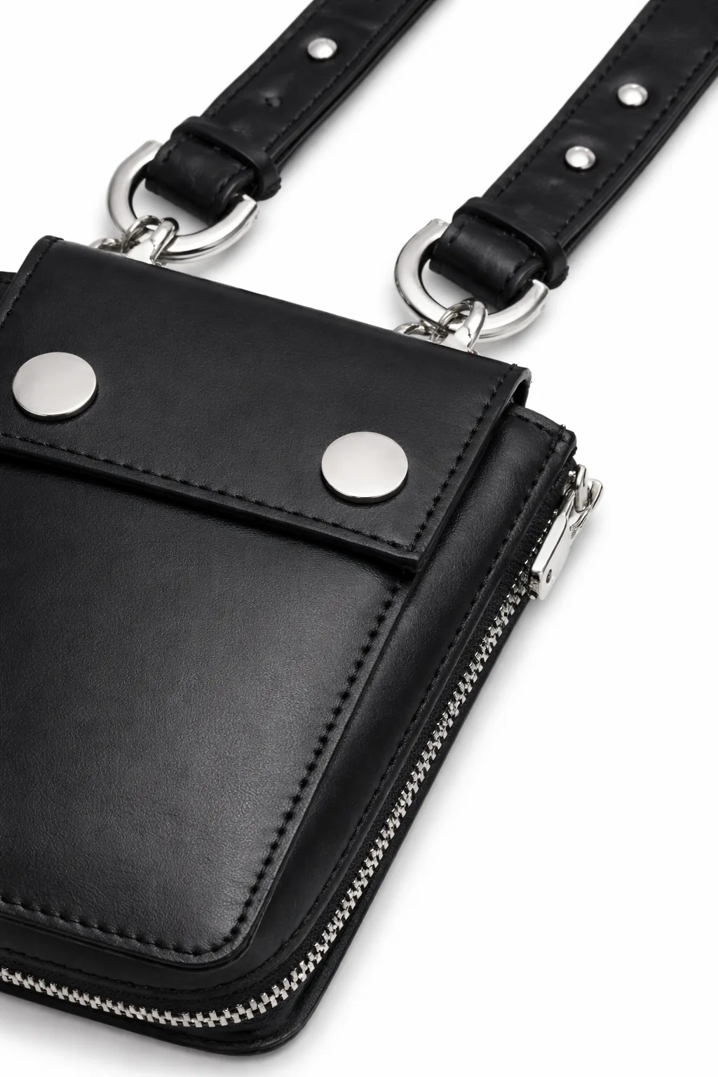 The Harness Bag — close-up detail